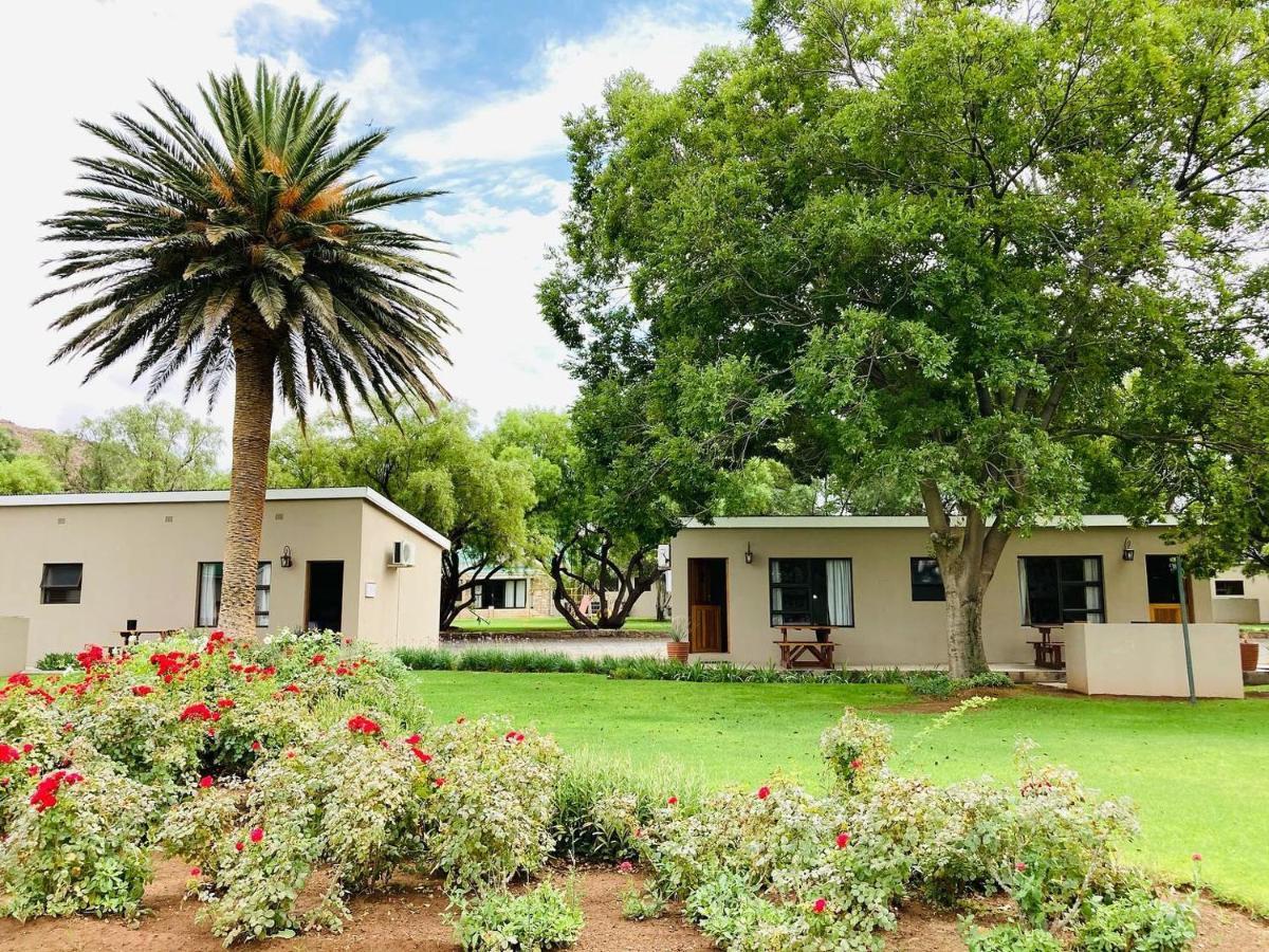 Villa Travalia Guest Farm Nelspoort Exterior foto